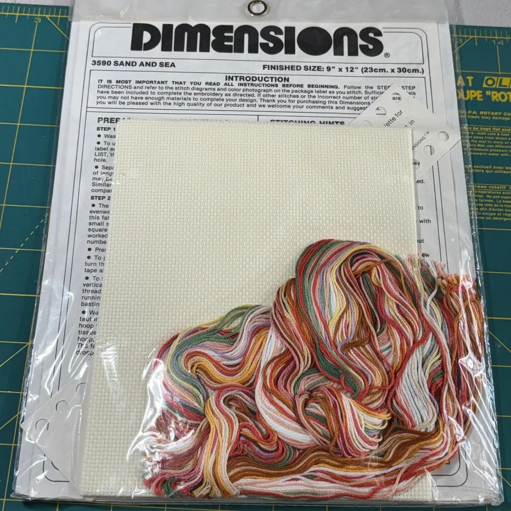 Vintage 1985 Dimensions Sand and Sea Counted Cross‎ Stitch Kit 3590 Karen Avery